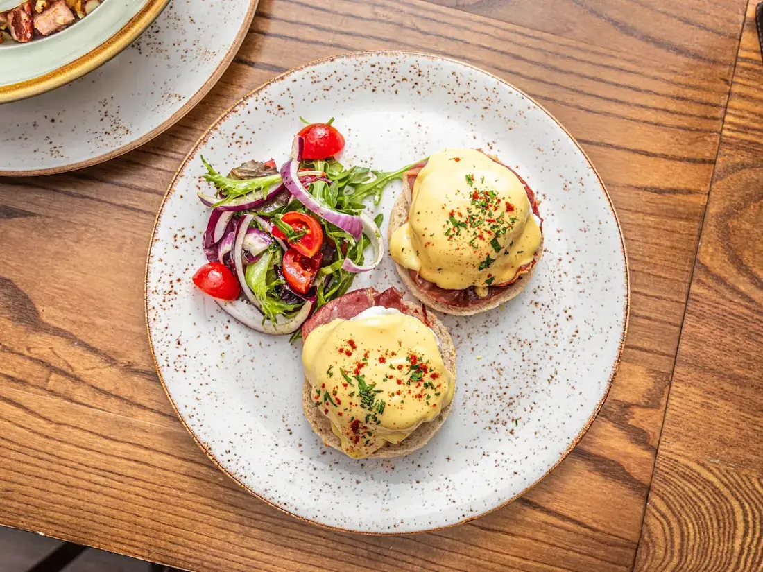 Benedict on Brioche – Fern & Smoke